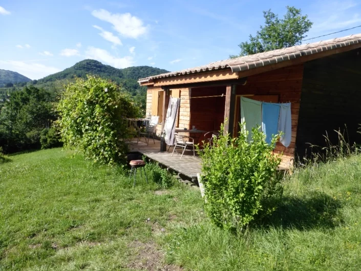 location de gîtes avec piscine en Ardèche méridionale